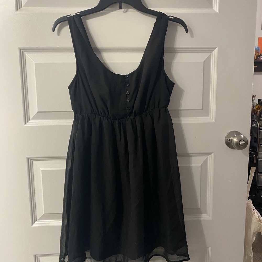 No Boundaries women’s adorable black summer dress - NWOT - size LG (11-13) cute!
